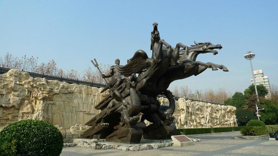 武汉艺术景观雕塑的相关图片
